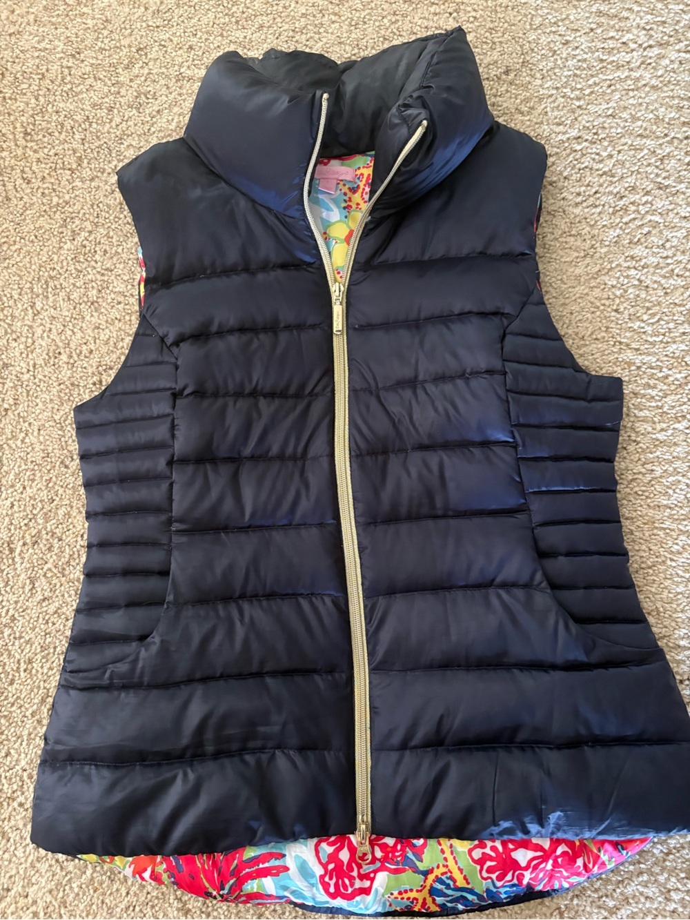 Lilly Pulitzer Navy Quilted Puffer Vest with Gold Zip Size Large
